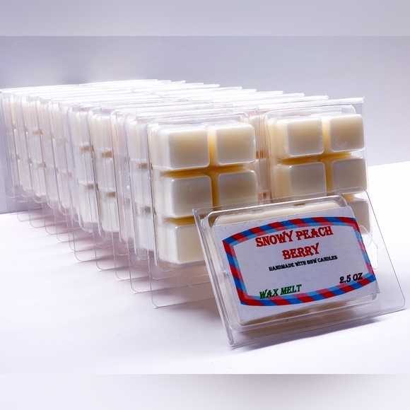 SNOWY PEACH BERRY -Bath & Body Works Candle Wax Melts- $8 per pack - Picture 8 of 9